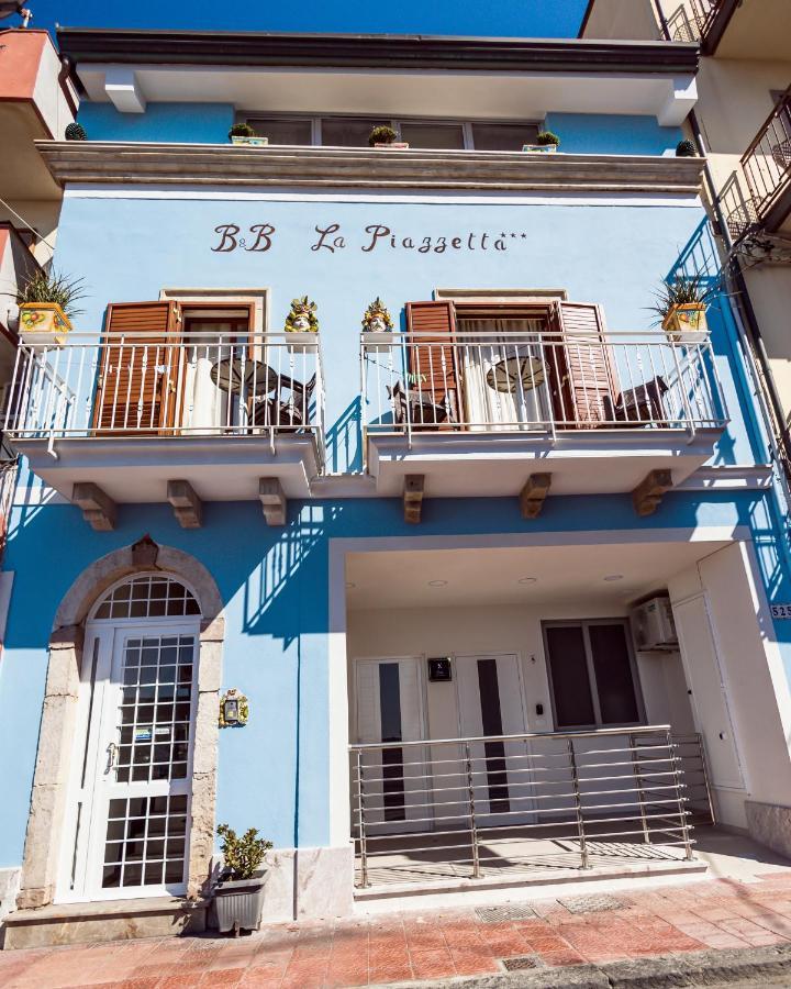 La Piazzetta Bed & Breakfast Giardini Naxos Bagian luar foto