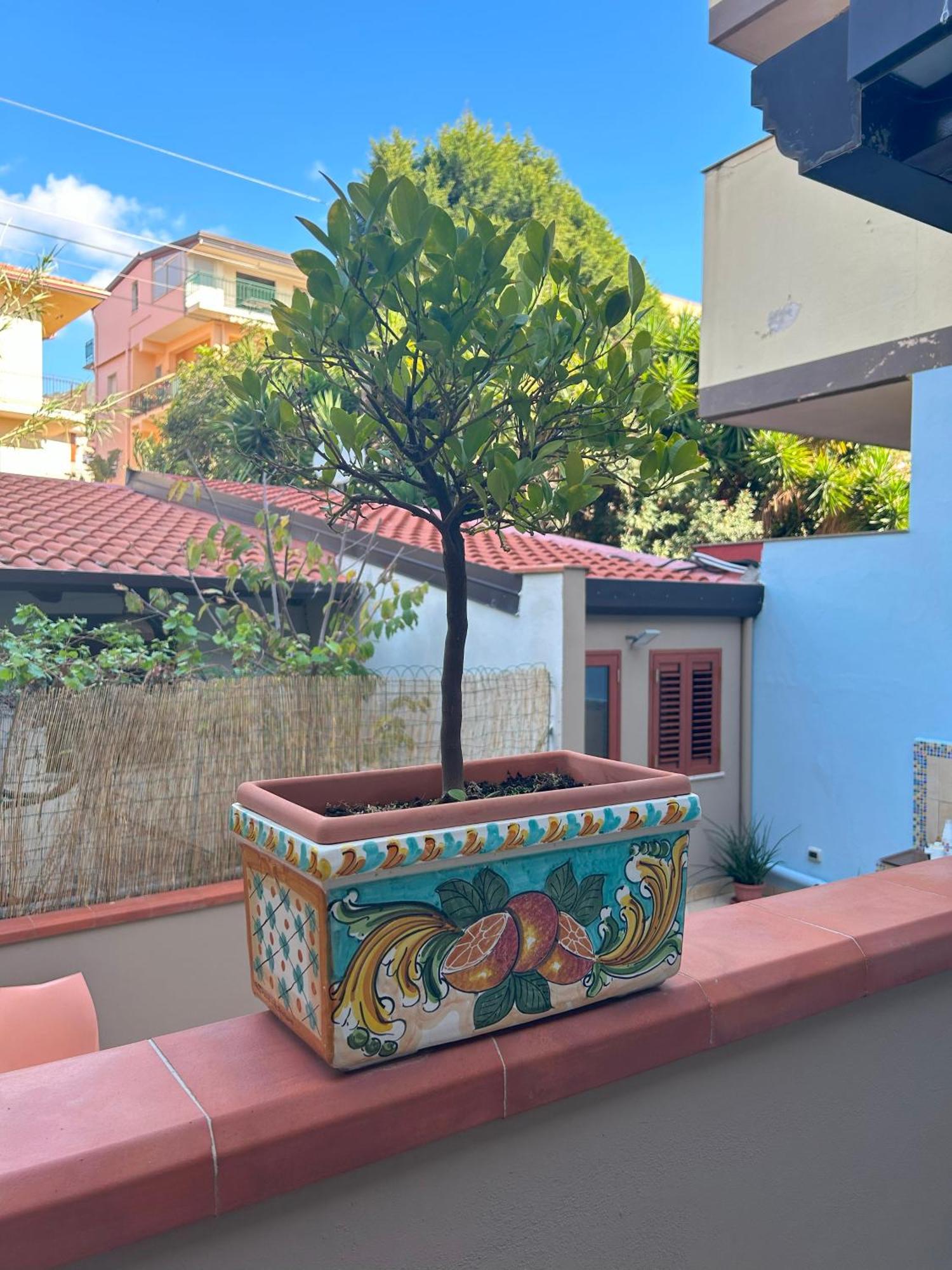 La Piazzetta Bed & Breakfast Giardini Naxos Bagian luar foto
