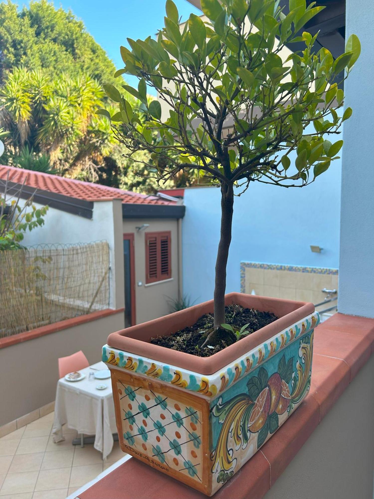 La Piazzetta Bed & Breakfast Giardini Naxos Bagian luar foto